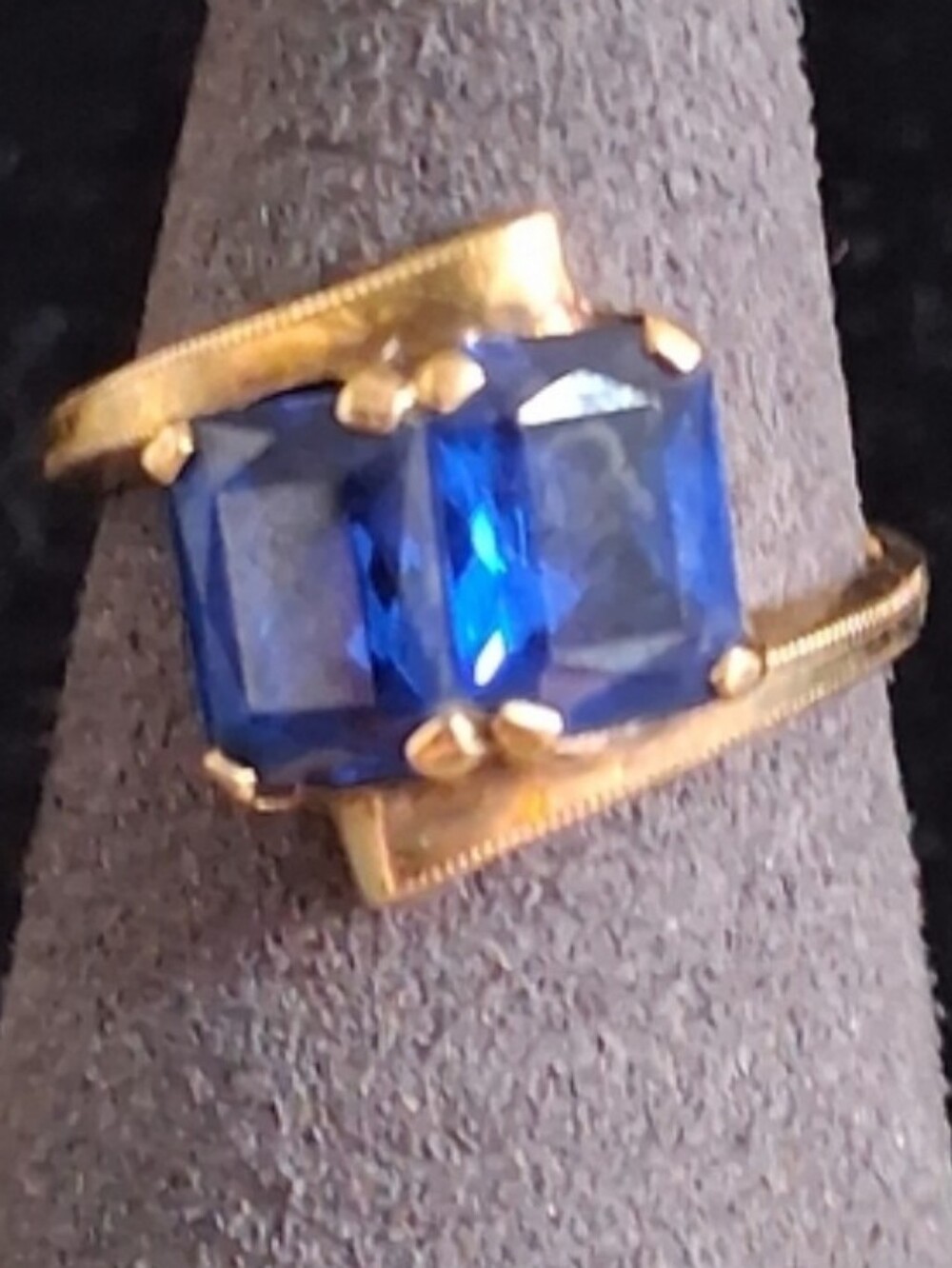 Vintage 10K Yellow Gold Blue Sapphire Toi et Moi Bypass Ring Sz 7